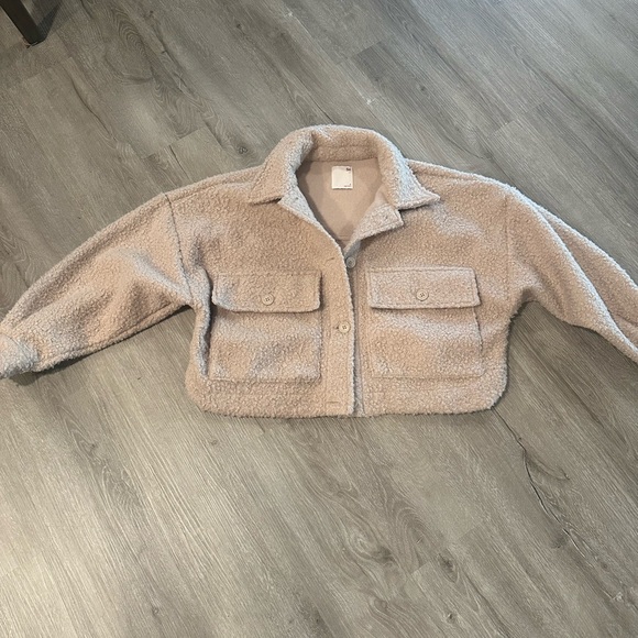 Tan cropped Sherpa teddy jacket - Picture 1 of 5